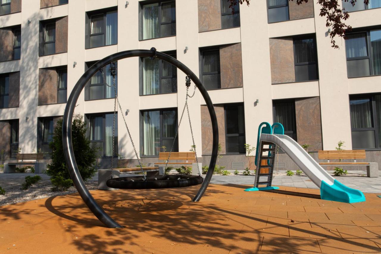 Apartel Uzhhorod Ngoại thất bức ảnh