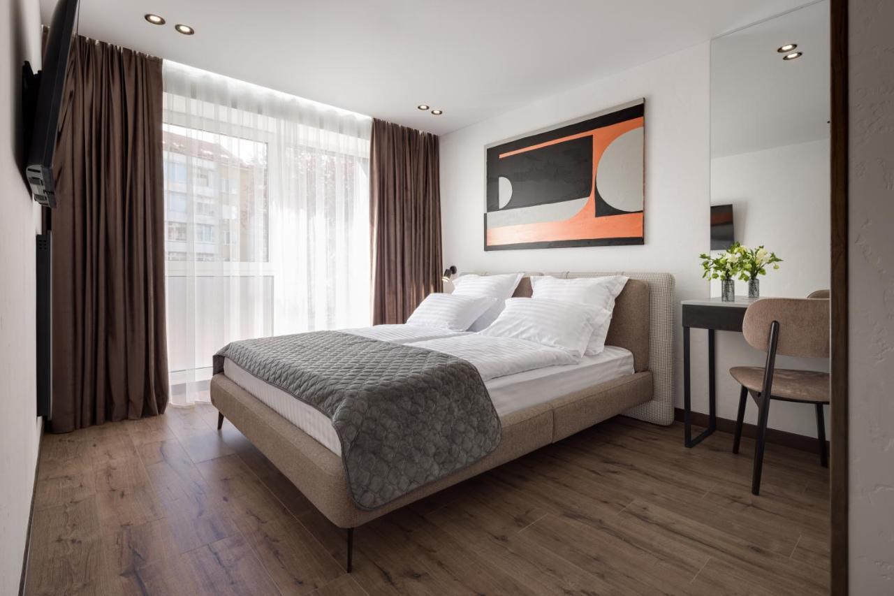 Apartel Uzhhorod Ngoại thất bức ảnh