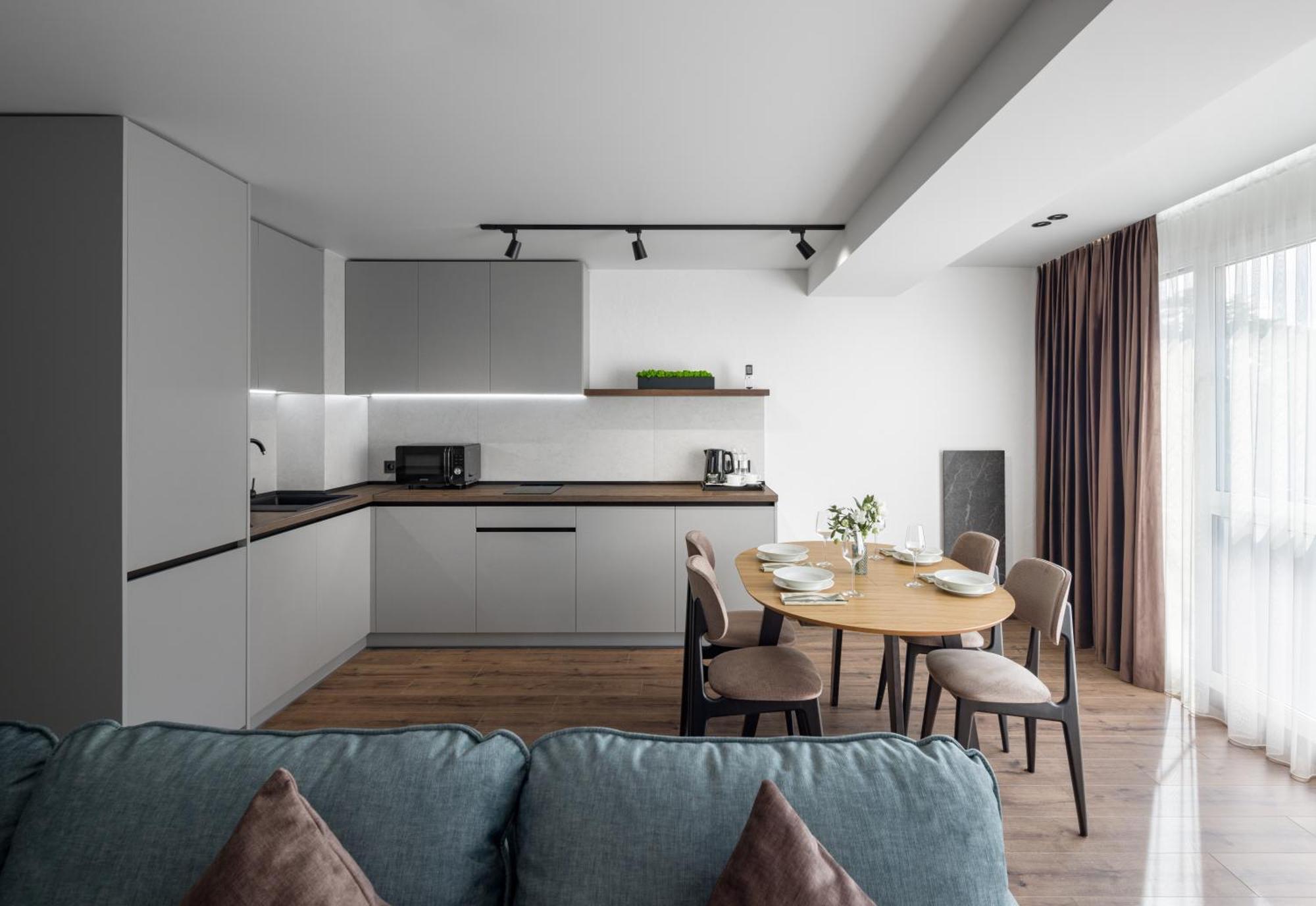 Apartel Uzhhorod Ngoại thất bức ảnh