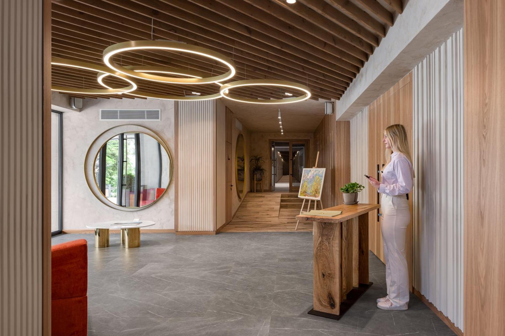 Apartel Uzhhorod Ngoại thất bức ảnh